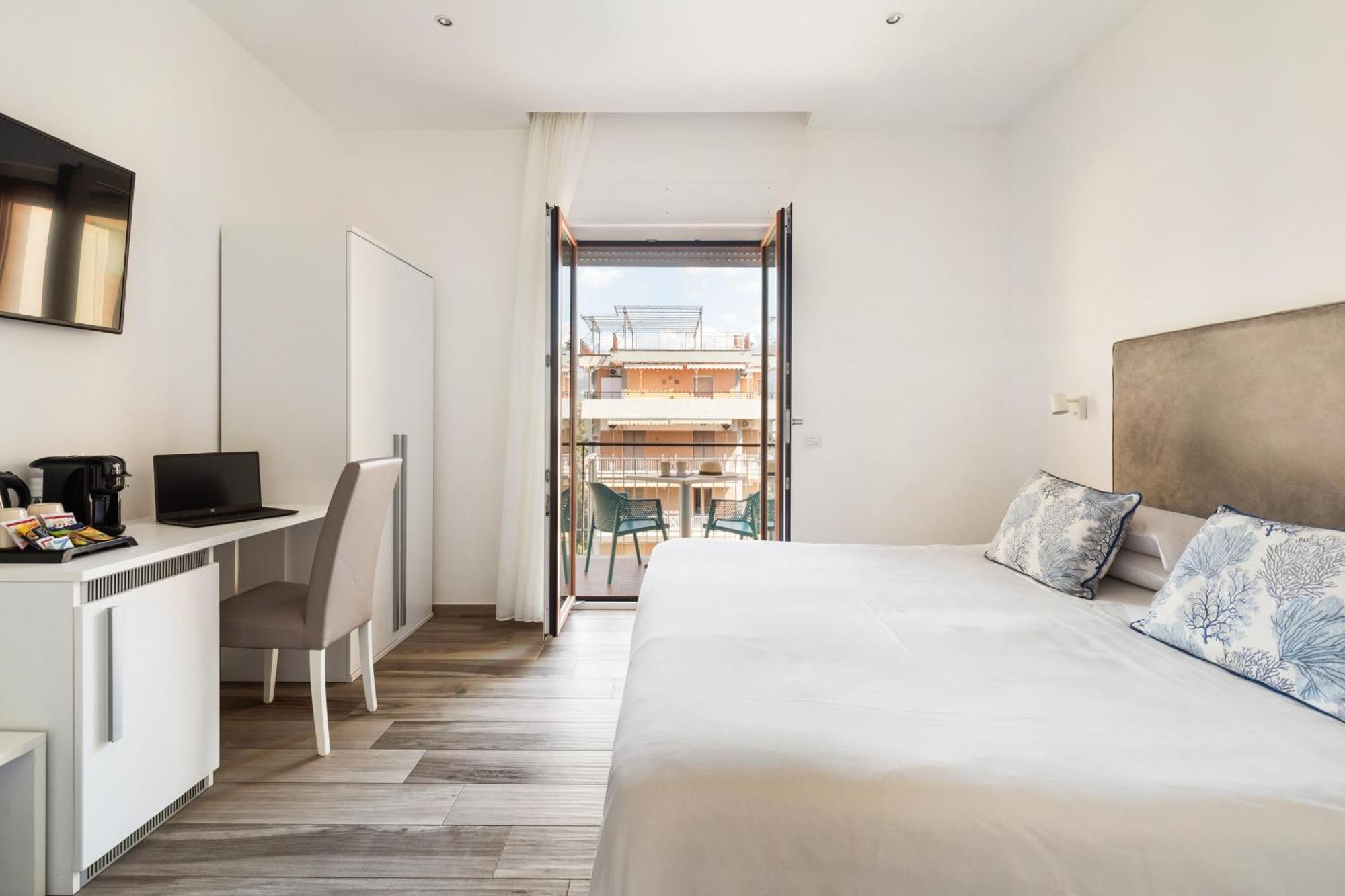 Yourhome - Maison Degli Aranci Сорренто Екстер'єр фото
