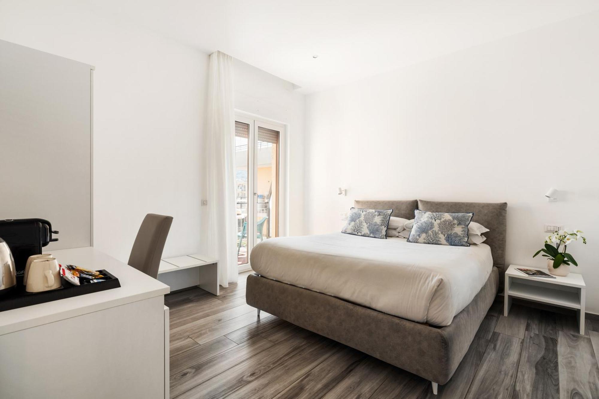 Yourhome - Maison Degli Aranci Сорренто Екстер'єр фото